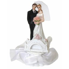 PULMAKUJU Pruutpaar sillal